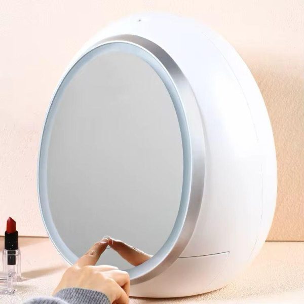 SET 2NE1 – PASQYRË ME DRITË LED & MBAJTESE MAKEUP - Image 4